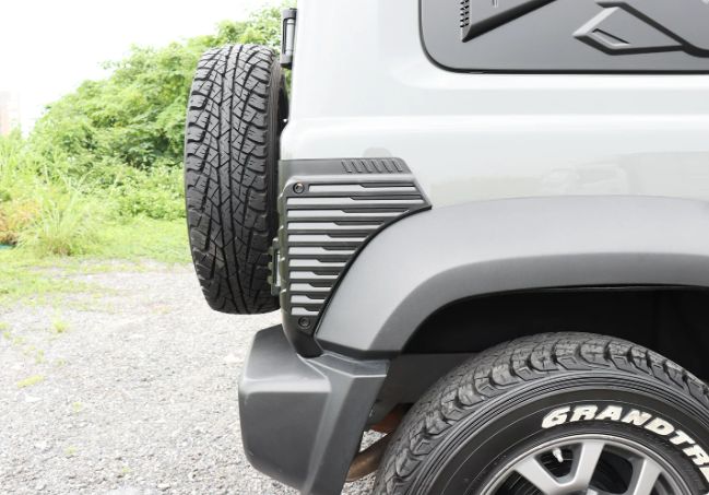 Ốp 4 gốc thể thao cho Suzuki Jimny JB74