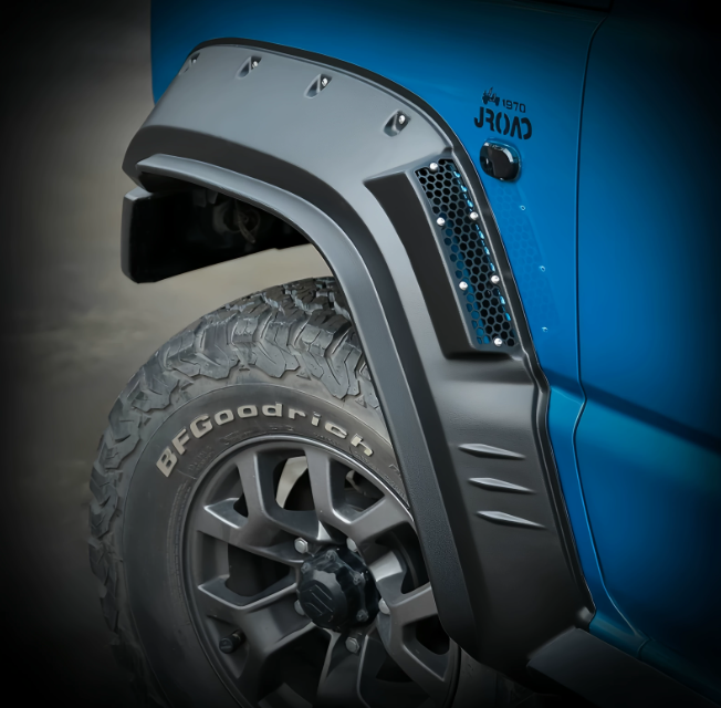Cua lốp thể thao cho Suzuki Jimny JB74