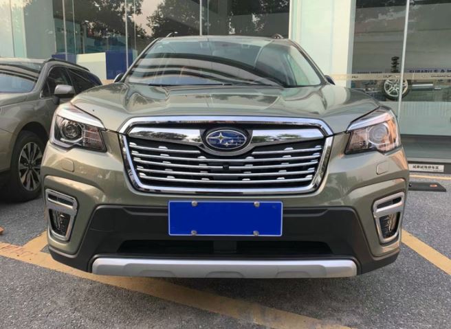 Ốp trang trí viền mặt calang Subaru Forester 2019-2020