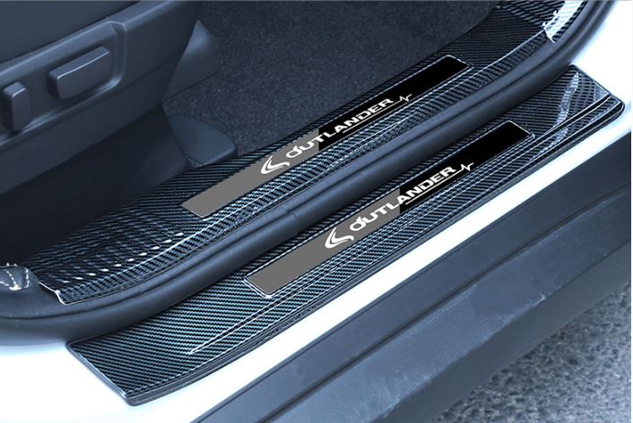 Ốp chống trầy full cửa  vân cacbon Mitsubishi Outlander