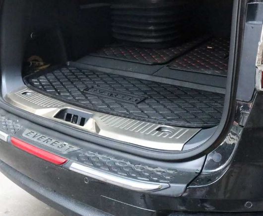 Thảm cao su cốp sau Ford Everest